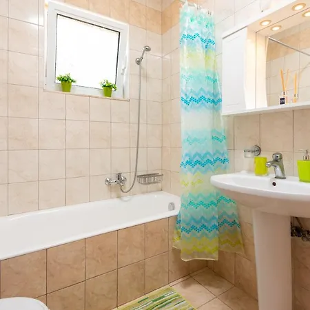 Villa Irene 3 Bed, Sea Views, Lindos 10 Mins, Beach 3 Mins Kaláthos