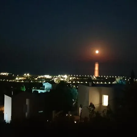 Irene 3 Bed, Sea Views, Lindos 10 Mins, Beach 3 Mins Βίλα