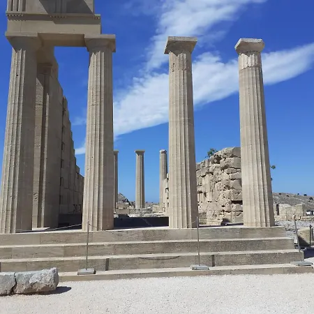 Βίλα Irene 3 Bed, Sea Views, Lindos 10 Mins, Beach 3 Mins Κάλαθος